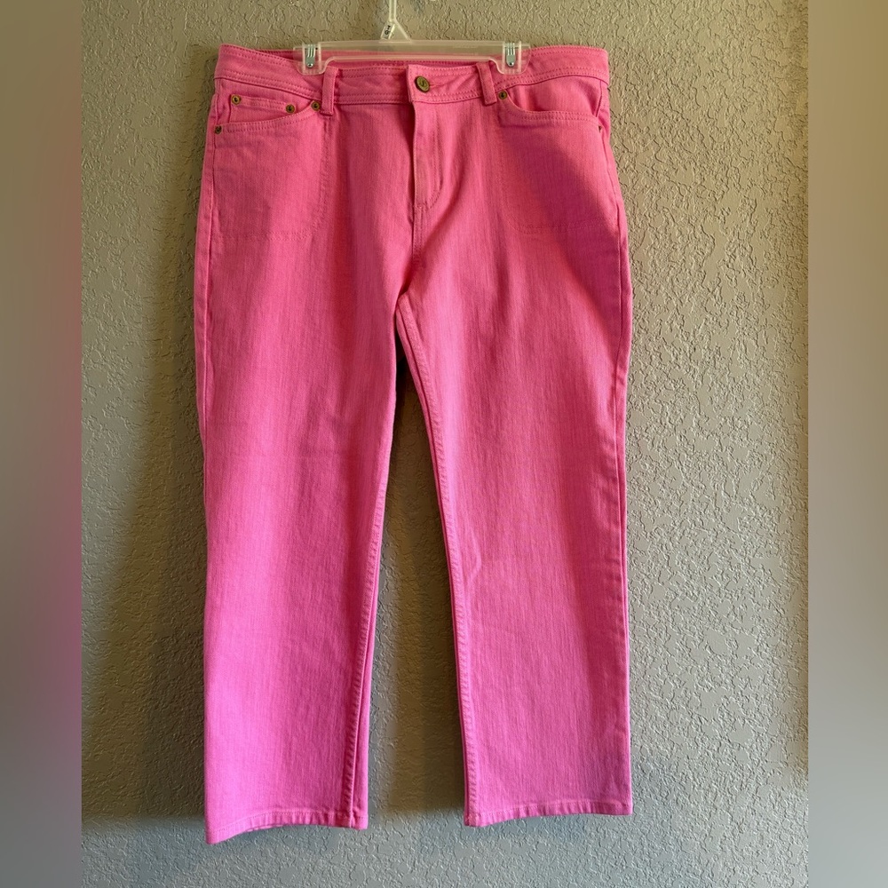 Women's Pink Cropped Jeans